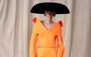 Balenciaga vừa tung ra BST đánh dấu sự trở lại dòng Haute Couture