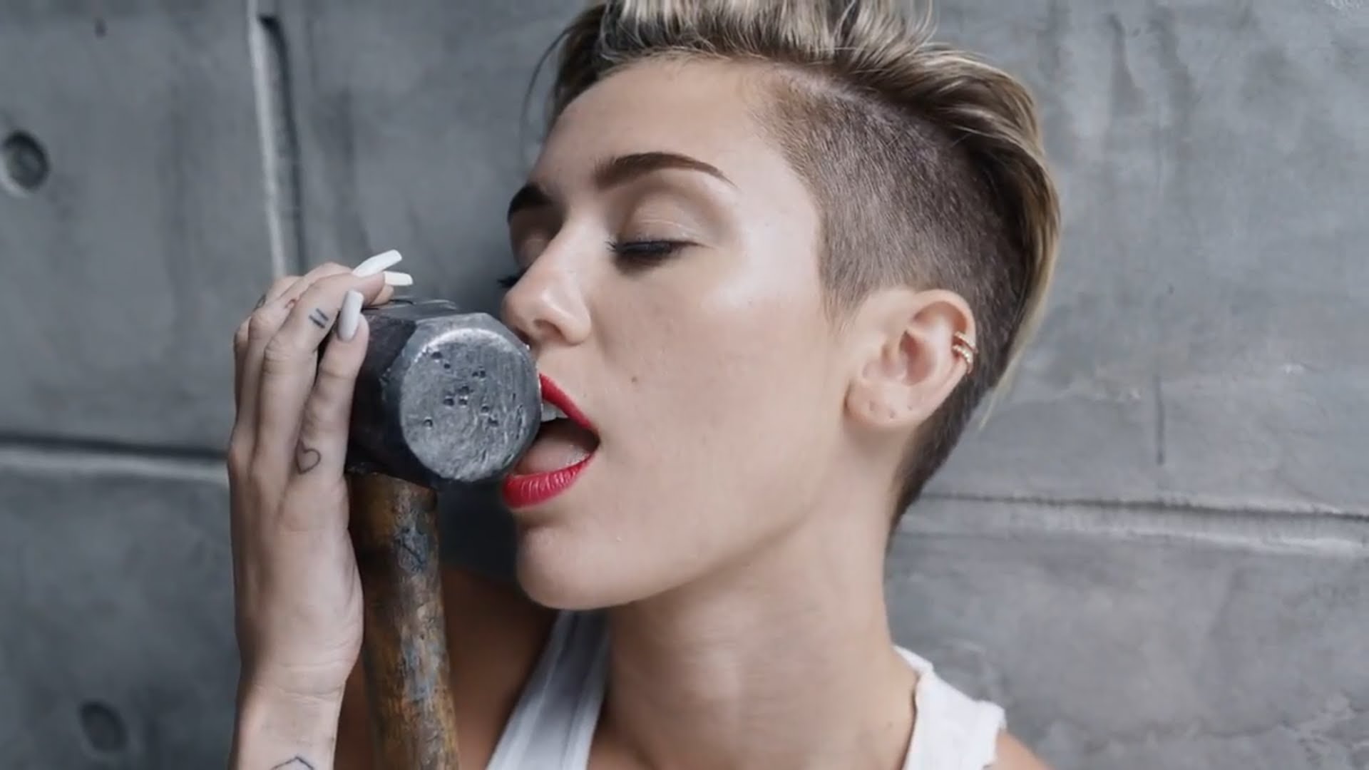 Các ca khúc hot hit của Miley Cyrus