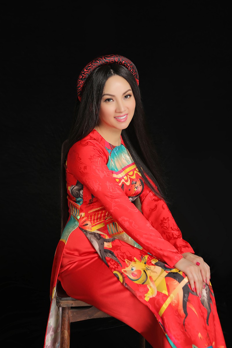 Nữ ca sĩ Hà Phương